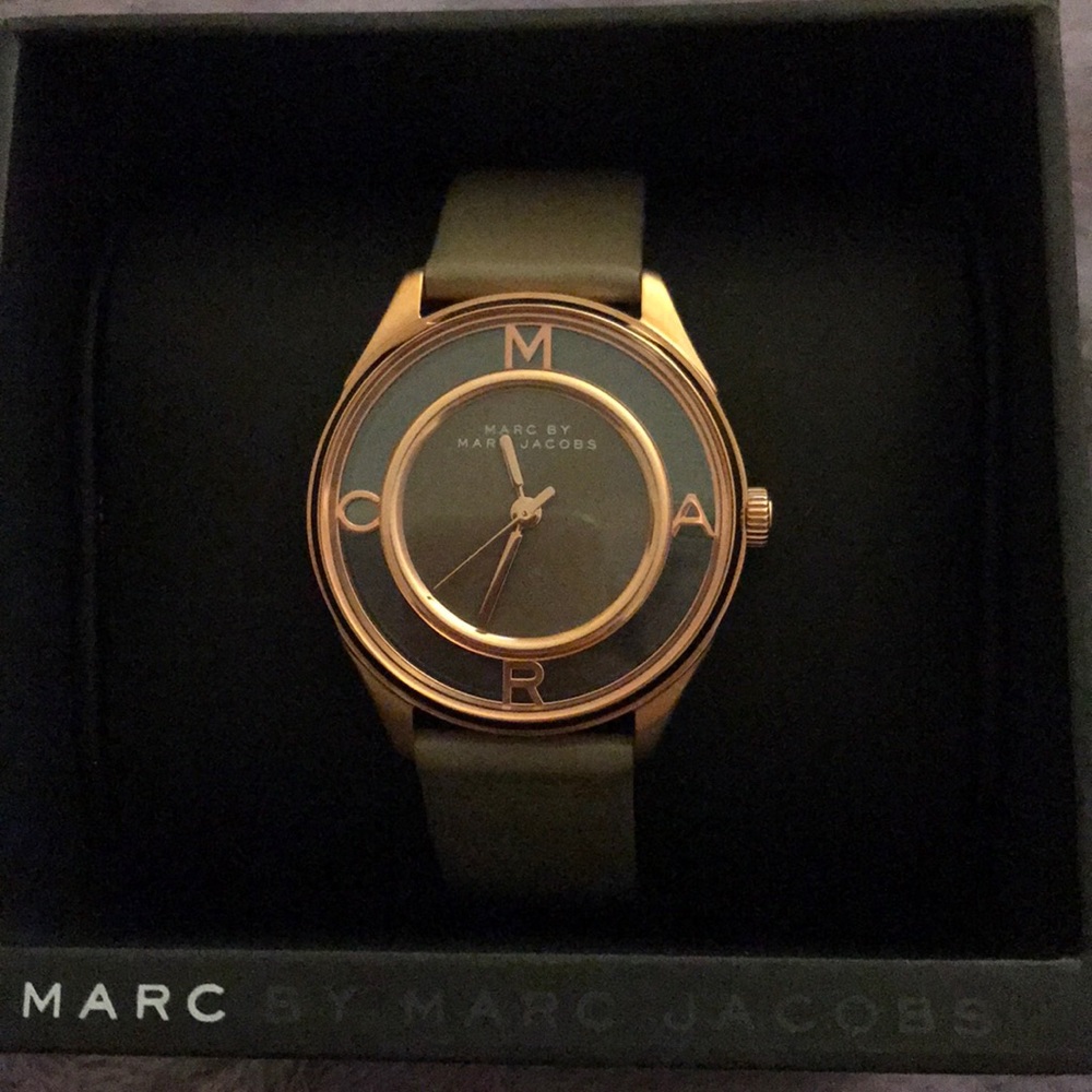 Marc Jacobs watch
